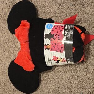 Mini mouse hooded towel